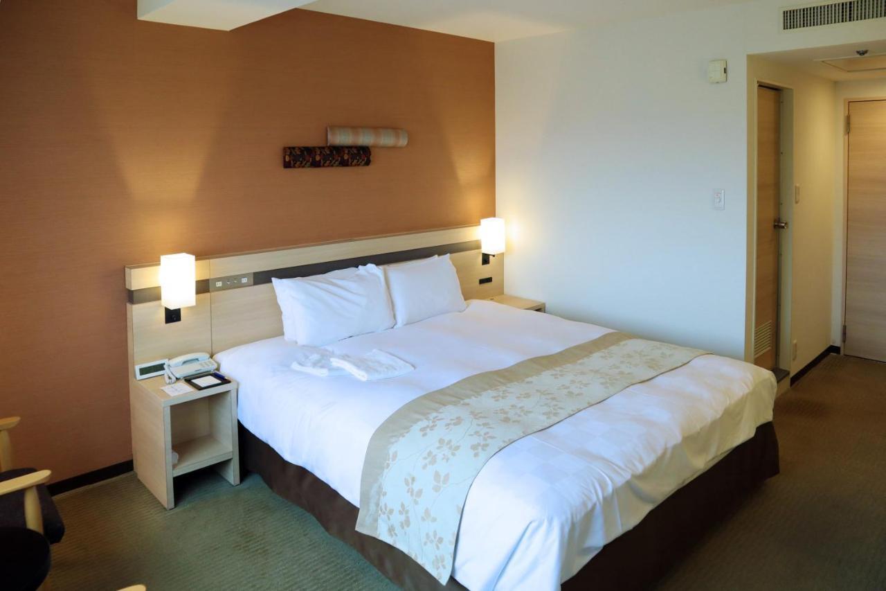 Karasuma Kyoto Hotel Exterior foto